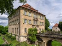 Schloß Atzelsberg mit Brücke - Marloffstein